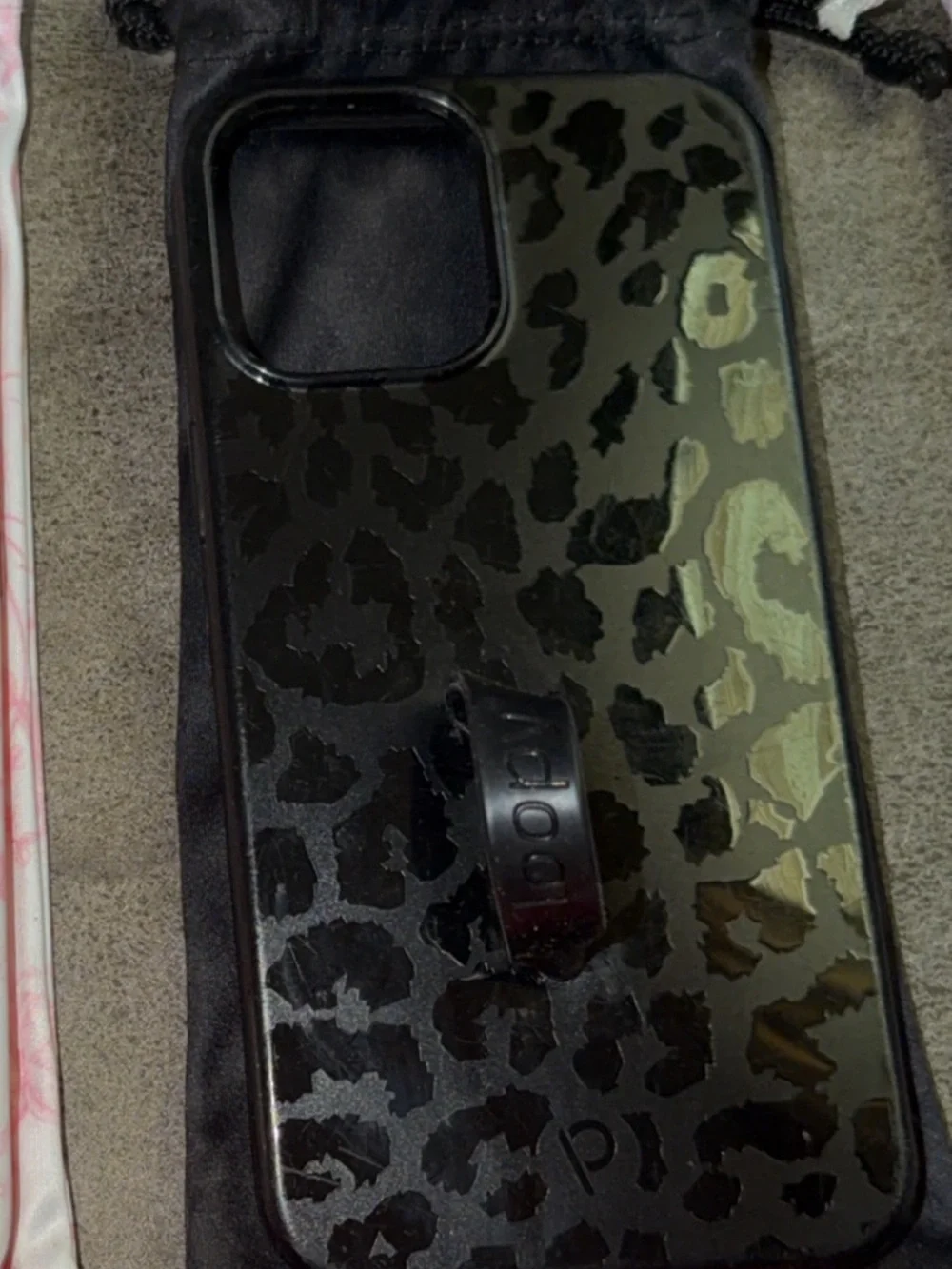 Loopy Case: Black Leopard